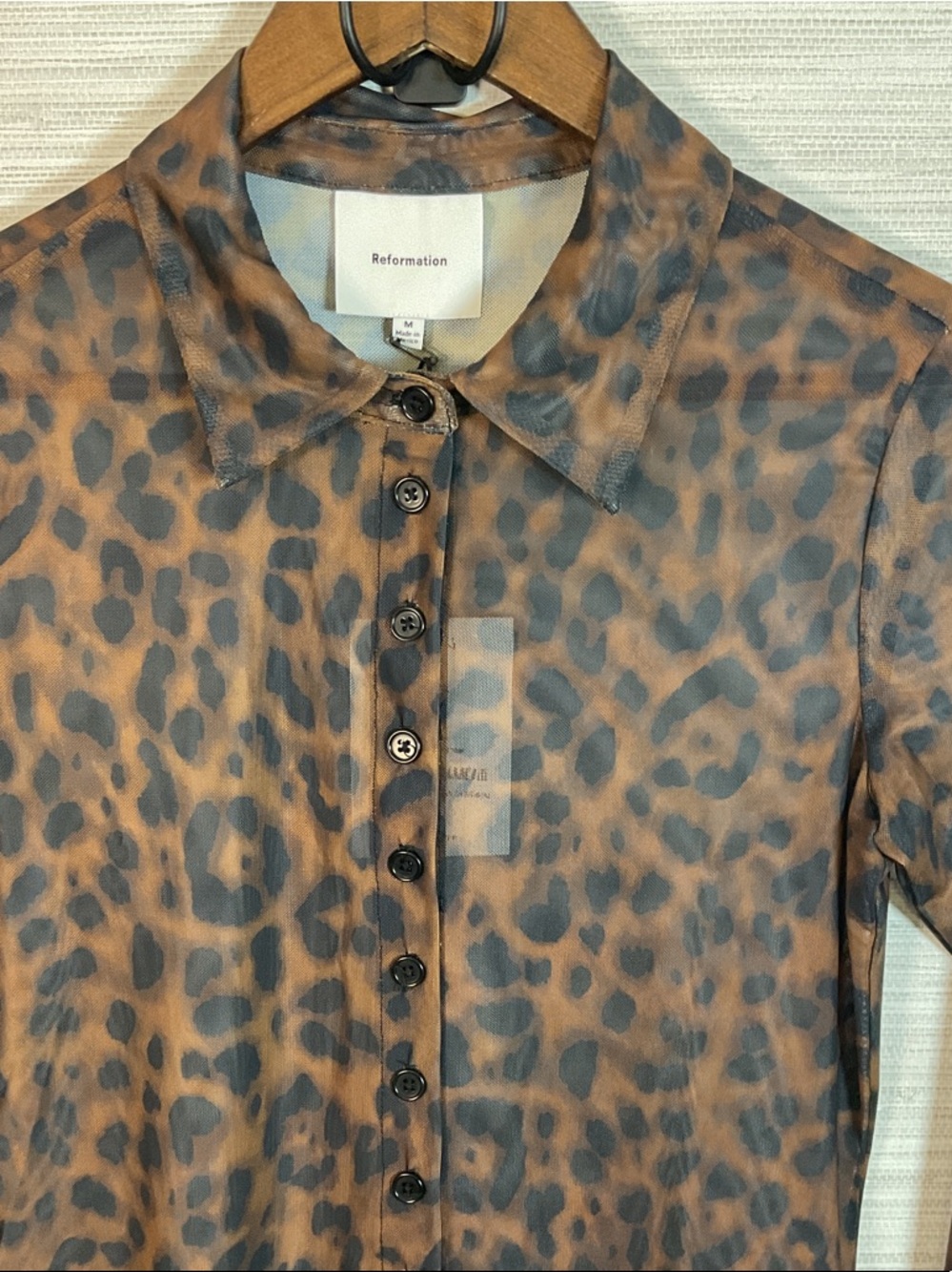 Reformation Margaret Knit Top Brown Leopard Print Button-Down Panther Medium NWT - Picture 5 of 6